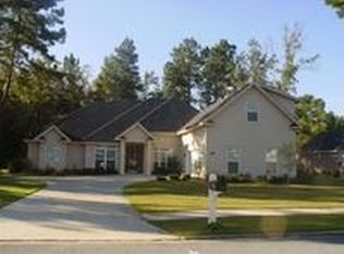 126 Titleist Cir, Savannah, GA 31419