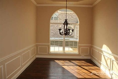 4th image of 14896 Harmony Ln