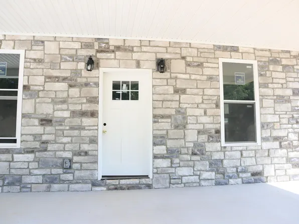 30 Alexander Dr, Nancy, KY 42544