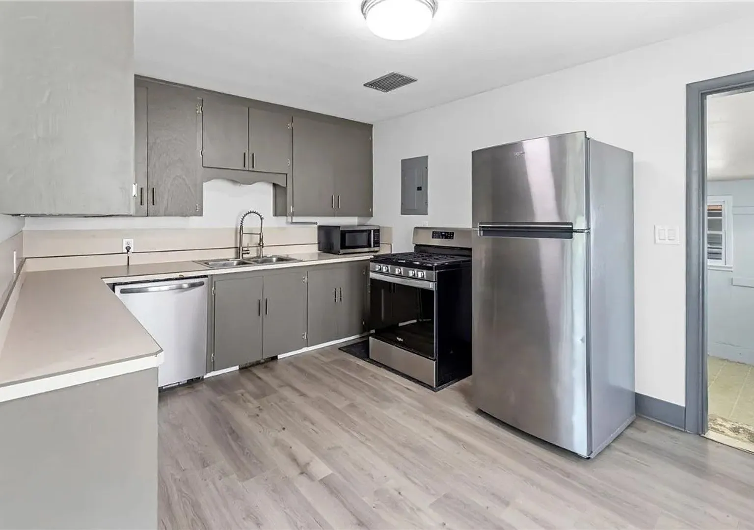 Charming 3-Bedroom Heights Home | Huge Fenced Yard + Garage! — Photo 3