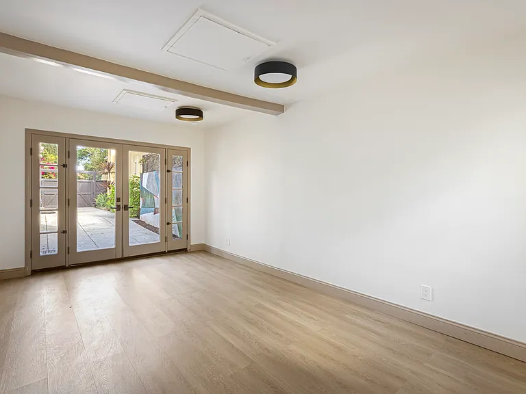 1169 S Sierra Bonita Ave — Photo 54