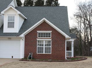 339 Still Water Cir, Boiling Springs, SC 29316