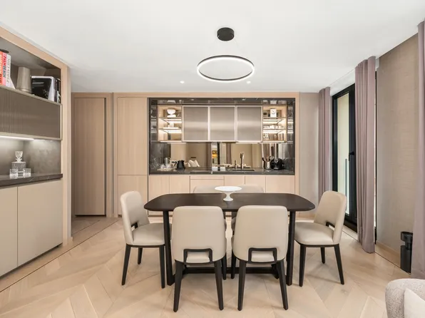 685 5th Avenue 9A image 1 of 18
