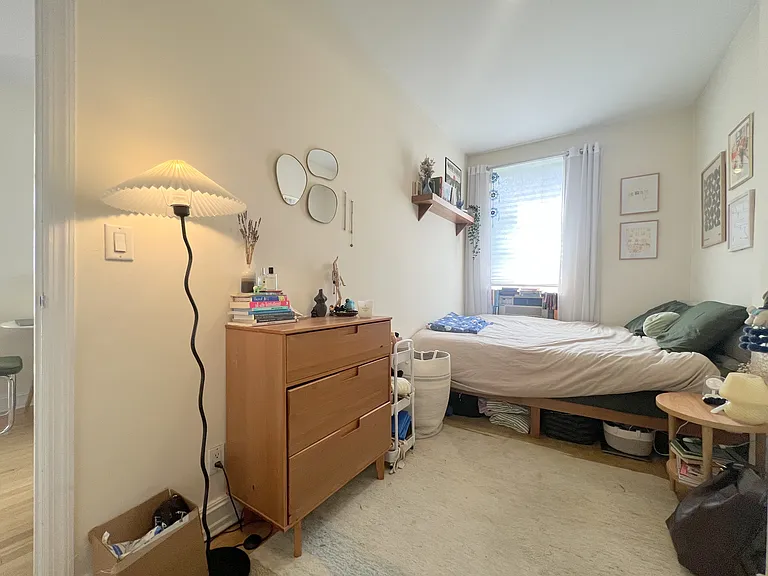 306 W 22nd St #2A — Photo 8