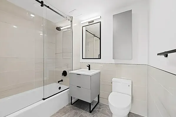 Rented by Living New York | media 9