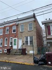 806 Anchorage St, Wilmington, DE, 19805