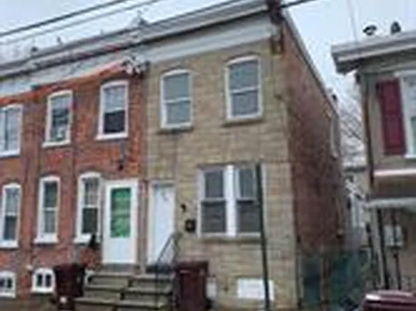 806 Anchorage St, Wilmington, DE 19805