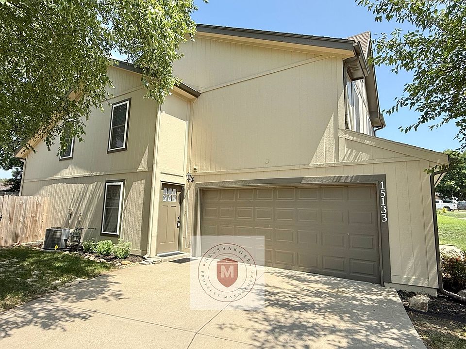 1st image of 15133 Glenwood Ave
