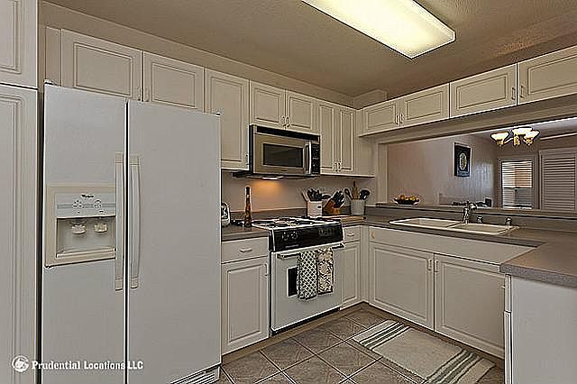 1st image of 3075 Ala Poha Pl APT 1610