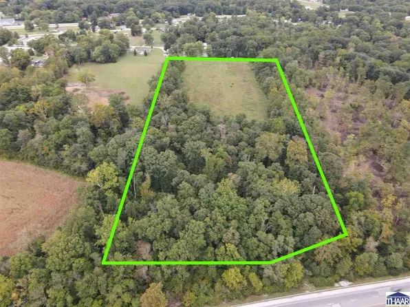 4016 W Douglas Dr, West Terre Haute, IN 47885