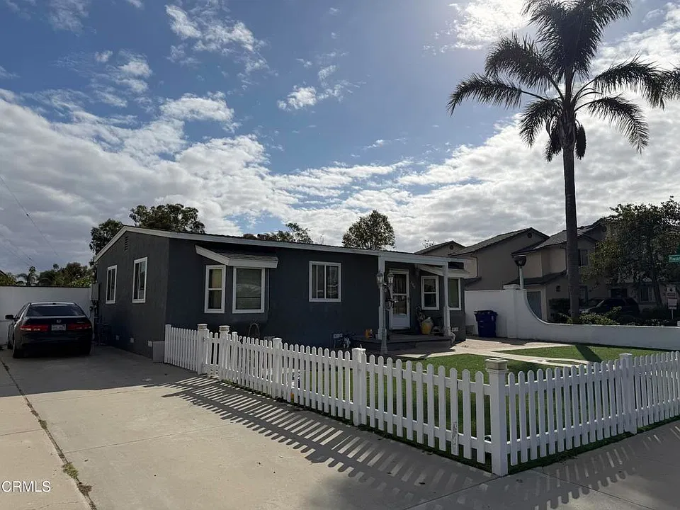 822 Camelia Dr