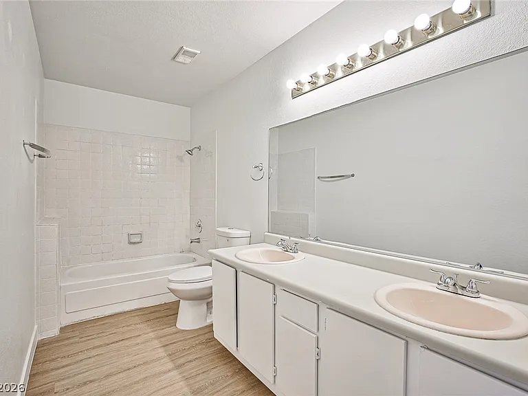 5091 Pioneer Ave #201 — Photo 18