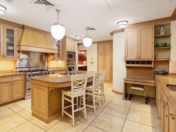 5th image of 941 Park Ave #5/6A