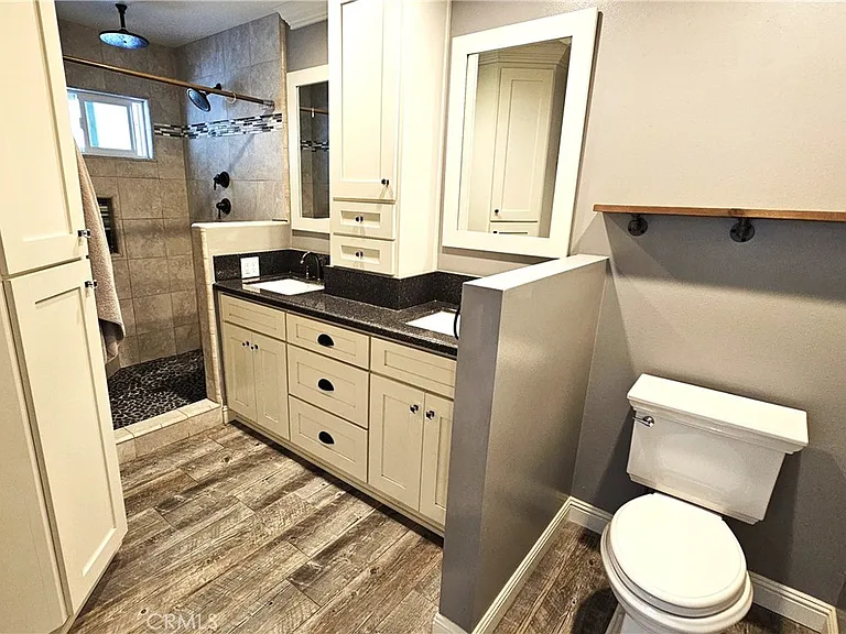1124 W Woodcrest Ave — Photo 25