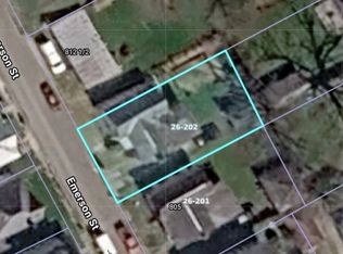 809 Emerson St, Fairmont, WV 26554