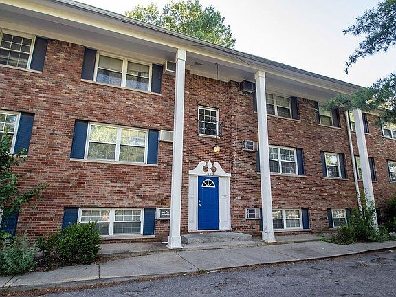 2nd image of 3001 N Webster Ave #13C
