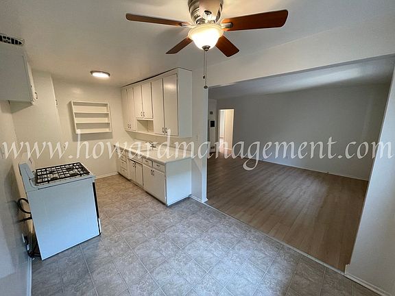 4th image of 867 Bringham Ave Unit 2
