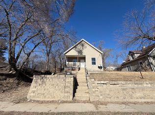 2619 10th St, Sioux City, IA 51105