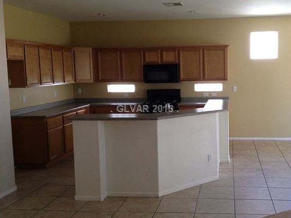 4th image of 5414 Winterdale St