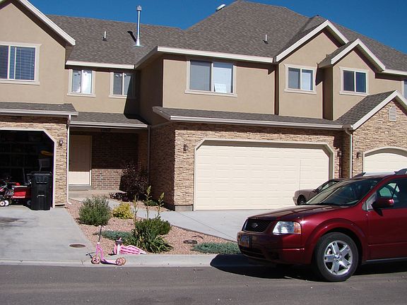 stucco & brick exterior