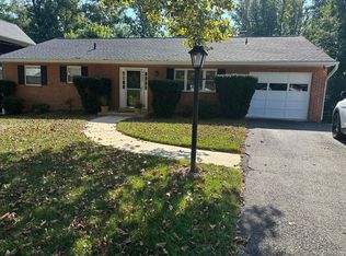6630 Hazel Ln, Mc Lean, VA 22101