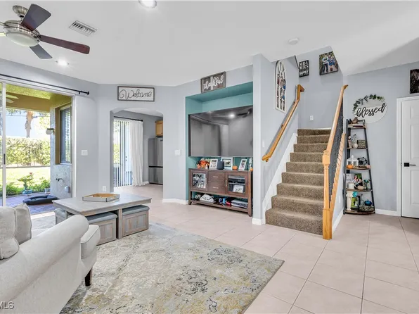 3353 Dandolo Cir, Cape Coral, FL 33909