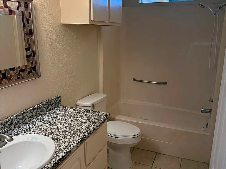 901 Quetzal St #4 — Photo 5