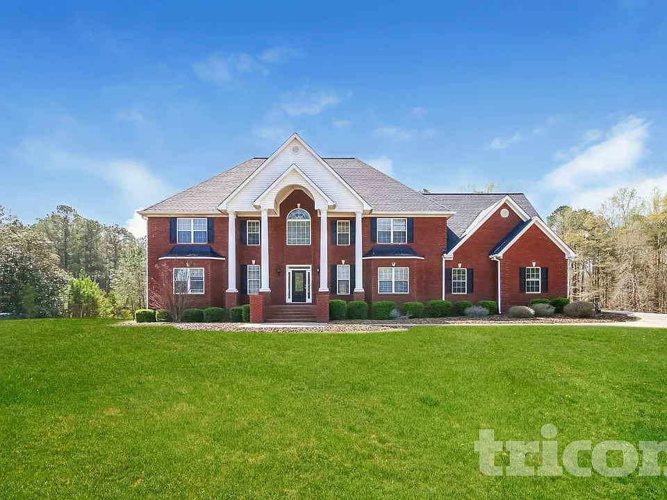 15 Magnolia Dr