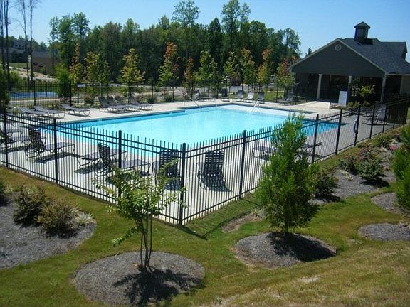 4th image of 4 Clearcreek Dr