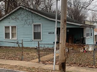 9525 Trescott Ave, Saint Louis, MO 63114