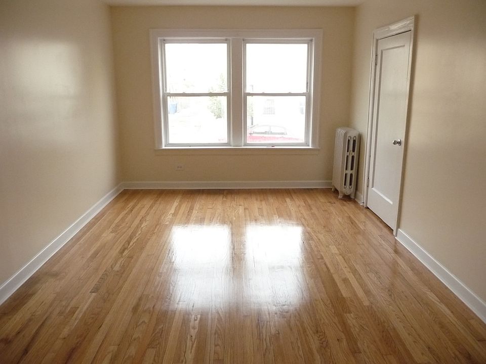 1st image of 4010 N Bernard St APT 4
