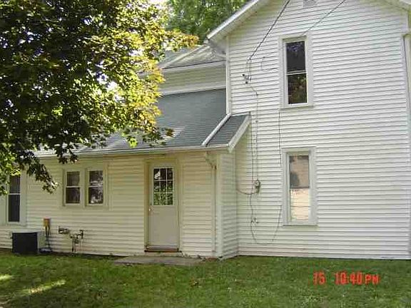 2nd image of 201 N Jefferson St