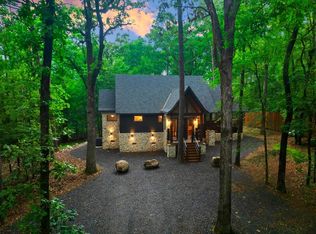 667 Chinook Rd, Broken Bow, OK 74728