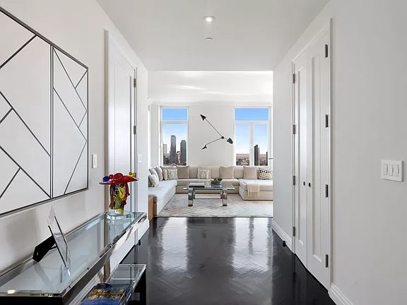 5th image of 400 E 51st St APT 28B