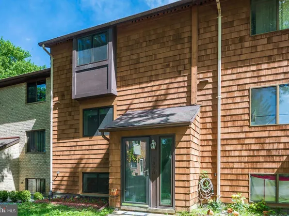 7373 Kerry Hill Ct, Columbia, MD 21045