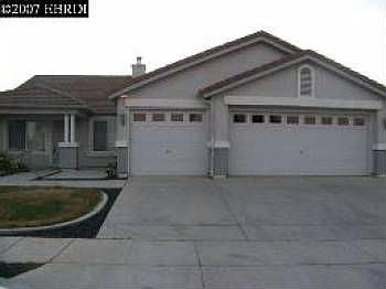 2nd image of 712 Joshua St