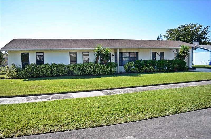 1st image of 1950 NW 172nd St