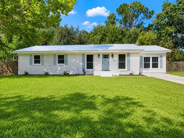 53 Bay Shore Dr, Apalachicola, FL 32320