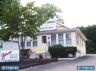 246 E Gibbsboro Rd, Lindenwold, NJ 08021