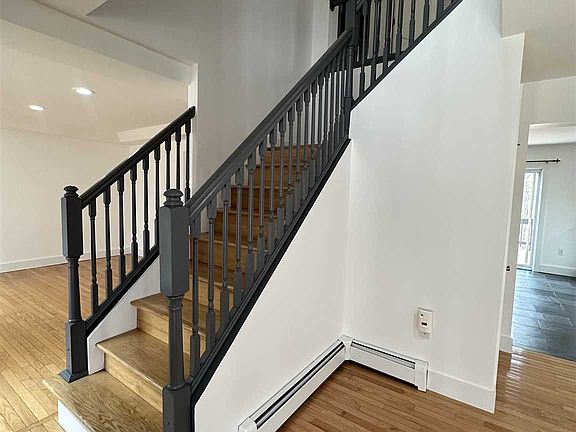 2nd image of 85 Bacon Dr