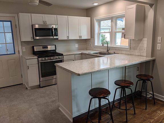 5th image of 114 Ingleside Ave
