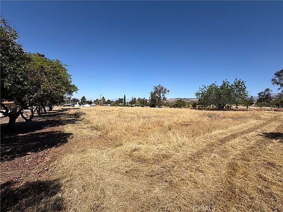 5th image of 35392 Mountain View St Lot 1