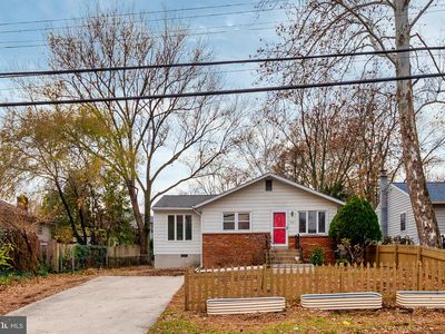 8084 Clark Station Rd, Severn, MD, 21144