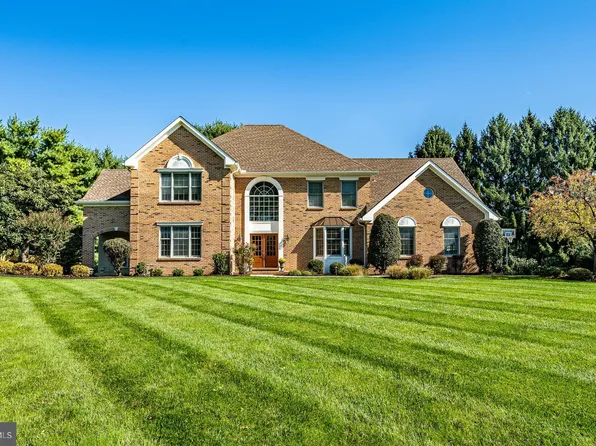 1730 Towne Dr, West Chester, PA 19380