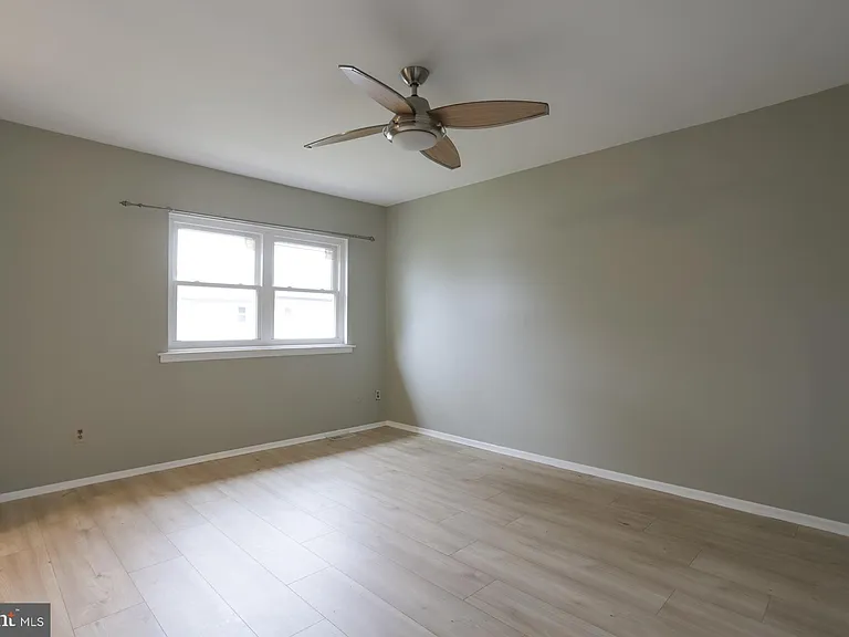1940 Arrowood Dr — Photo 15