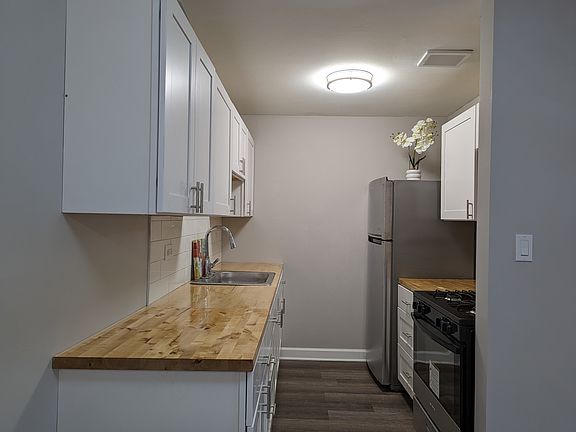 4th image of 525 Hill Dr Unit 7-206