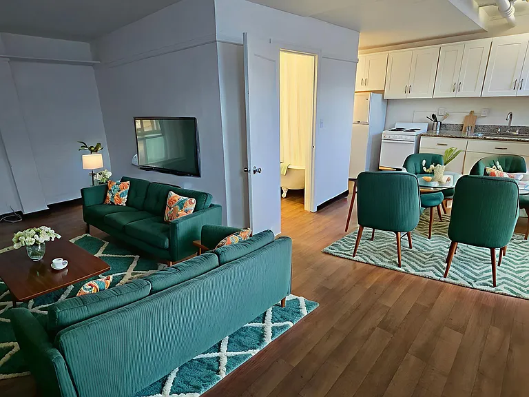 The Castle Apartments — Photo 1