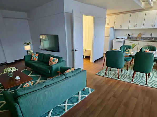 The Castle Apartments, 2132 2nd Ave #D, Seattle, WA 98121