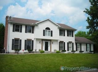 13 Sun Valley Rd, Little Rock, AR 72205