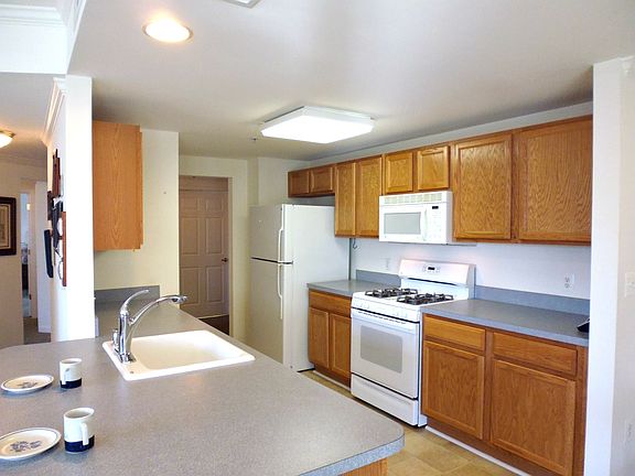 4th image of 604 McKinsey Park Dr APT 501